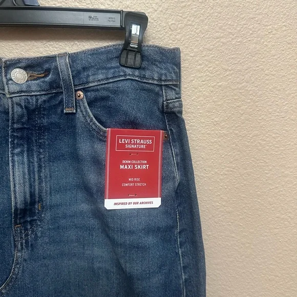 Levi’s Strauss Signature Women’s Denim Maxi Skirt blue Size 2 W26 New - Picture 8 of 16
